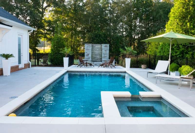 Plomería y sistemas de agua en piscinas (2)