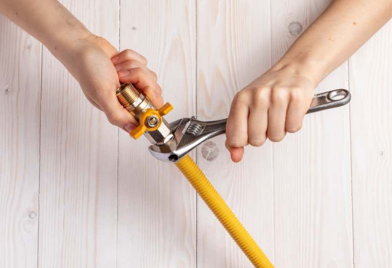 Reparación de grifos y llaves de paso (4)