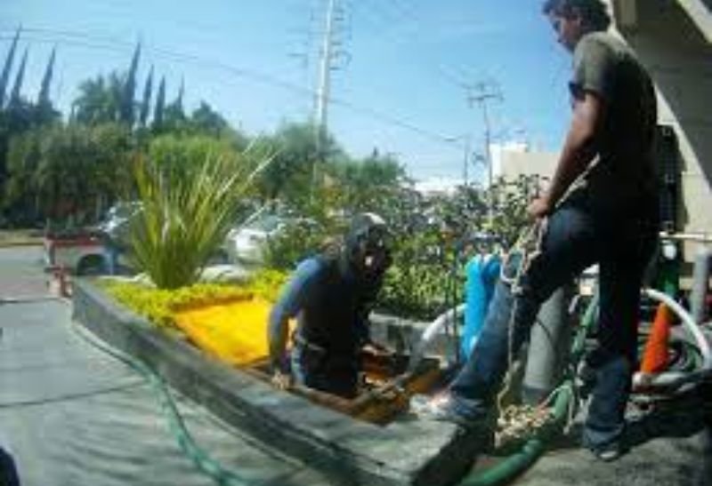 Lavado de cisternas por buceo 2